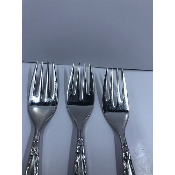 3 pcs Oneida Community Venetia Salad Fork Stainless Steel Burnished Handle. Read - Picture 4 of 13